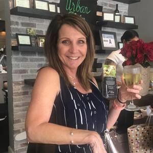 Meet your Posher, Linda